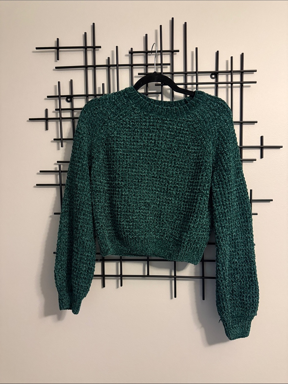 Green Textured Knit Cropped Sweater - Women